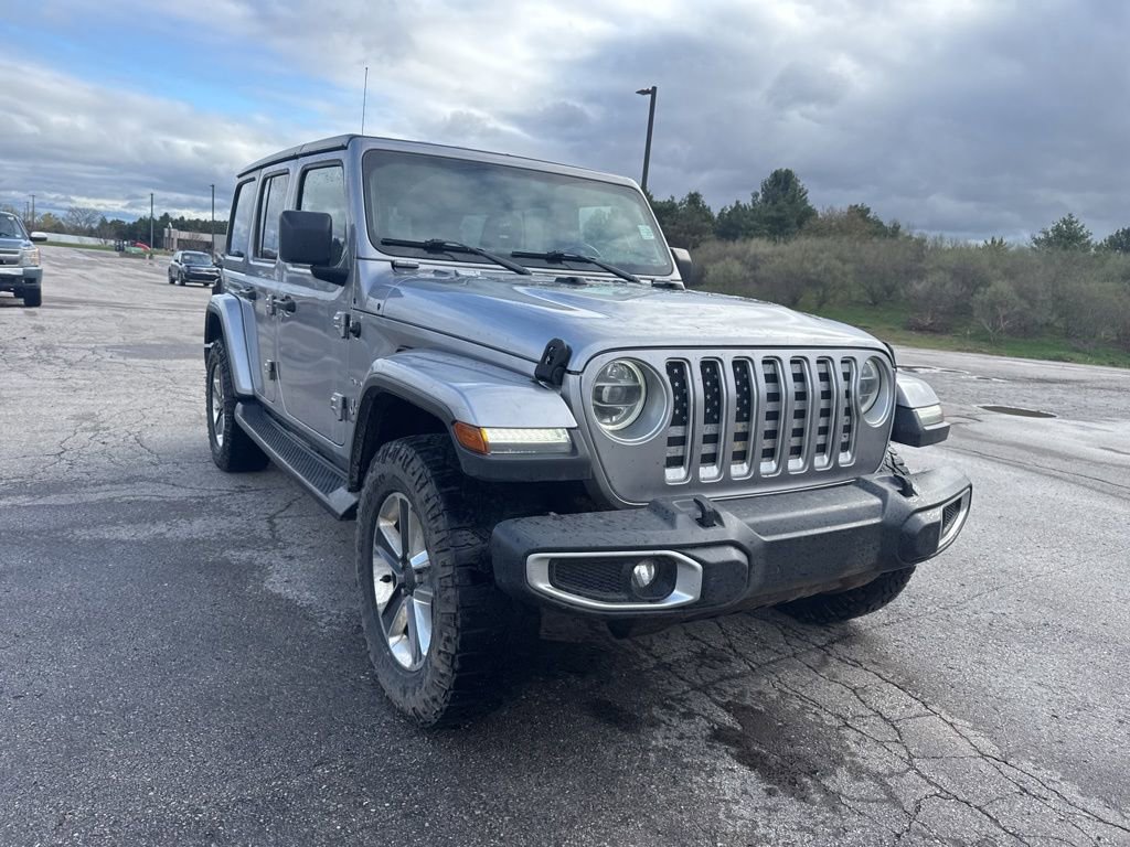 Used 2018 Jeep Wrangler Unlimited Sahara AWD/4WD image 9