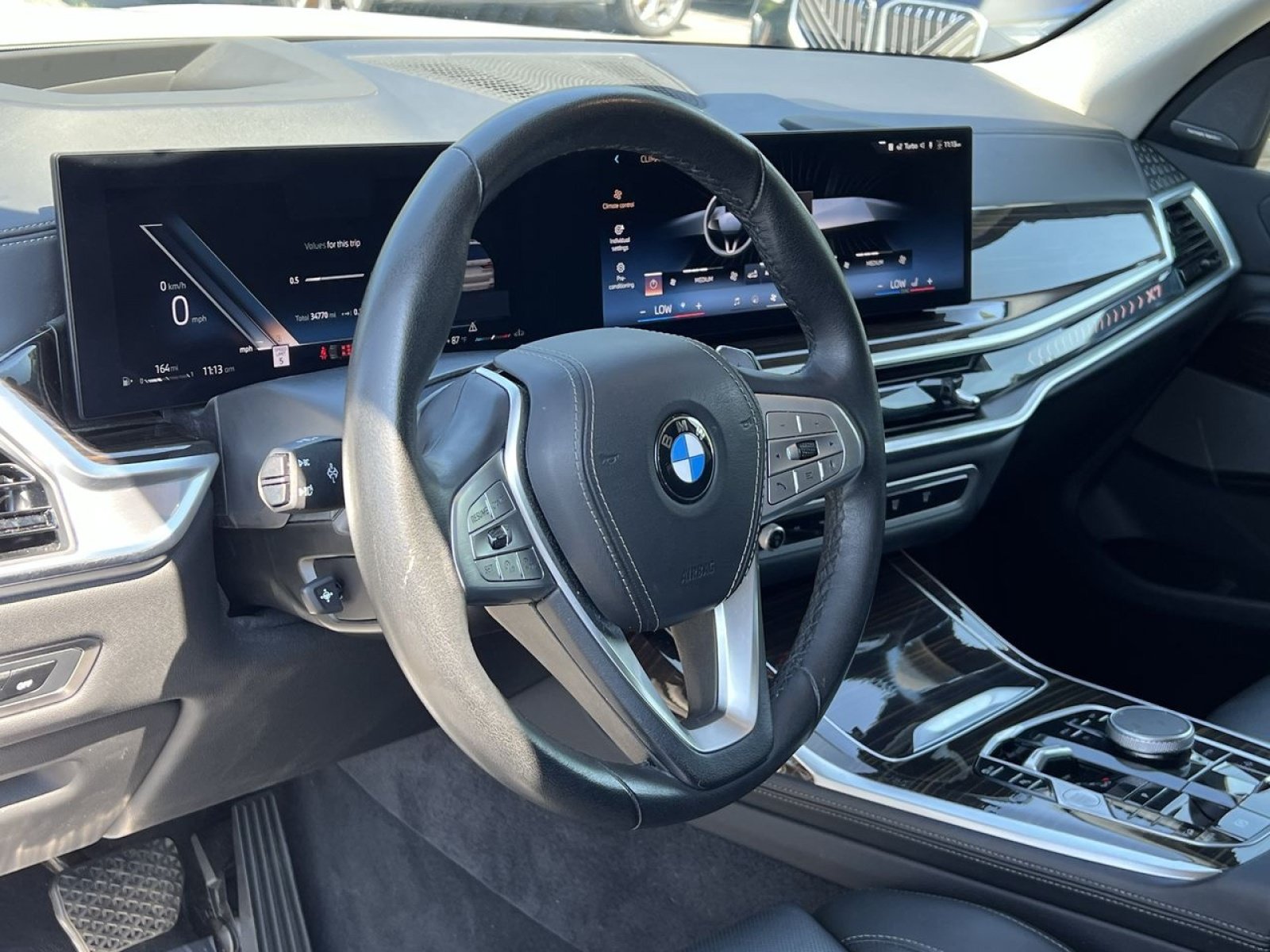 Used 2026 BMW X7 xDrive40i AWD/4WD image 13