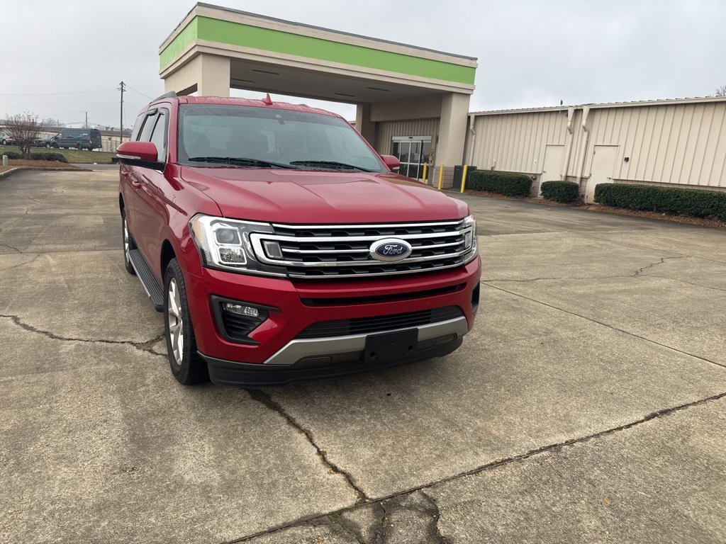 Used 2021 Ford Expedition XLT image 2