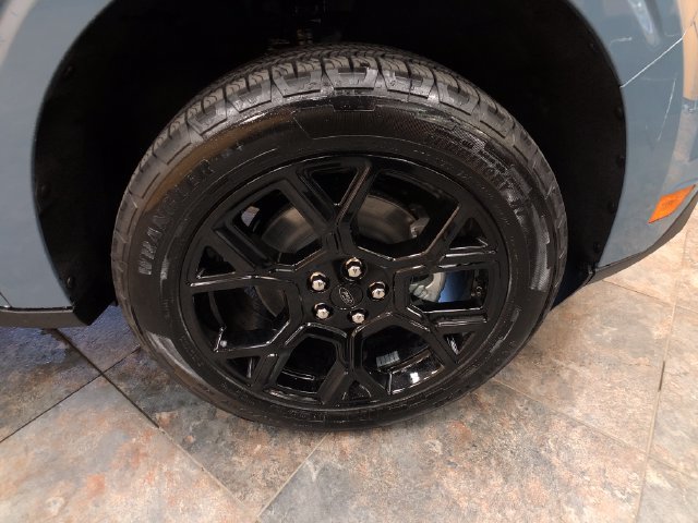 New 2026 Ford Maverick XLT w/ Equipment Group 301A AWD/4WD image 9