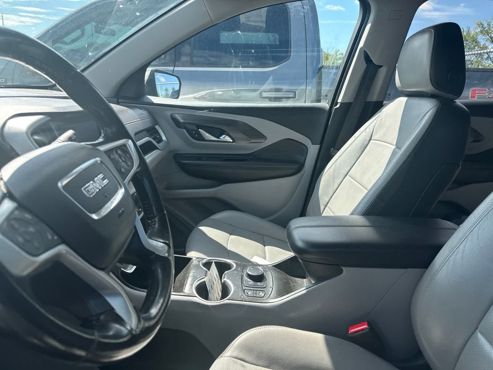 Used 2020 GMC Terrain SLT w/ Preferred Package AWD/4WD image 31