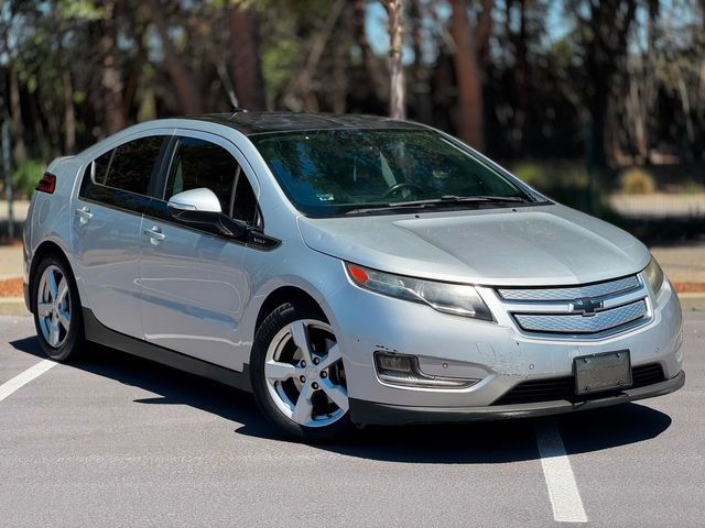 Used 2012 Chevrolet Volt Premium w/ Premium Trim Package FWD image 1
