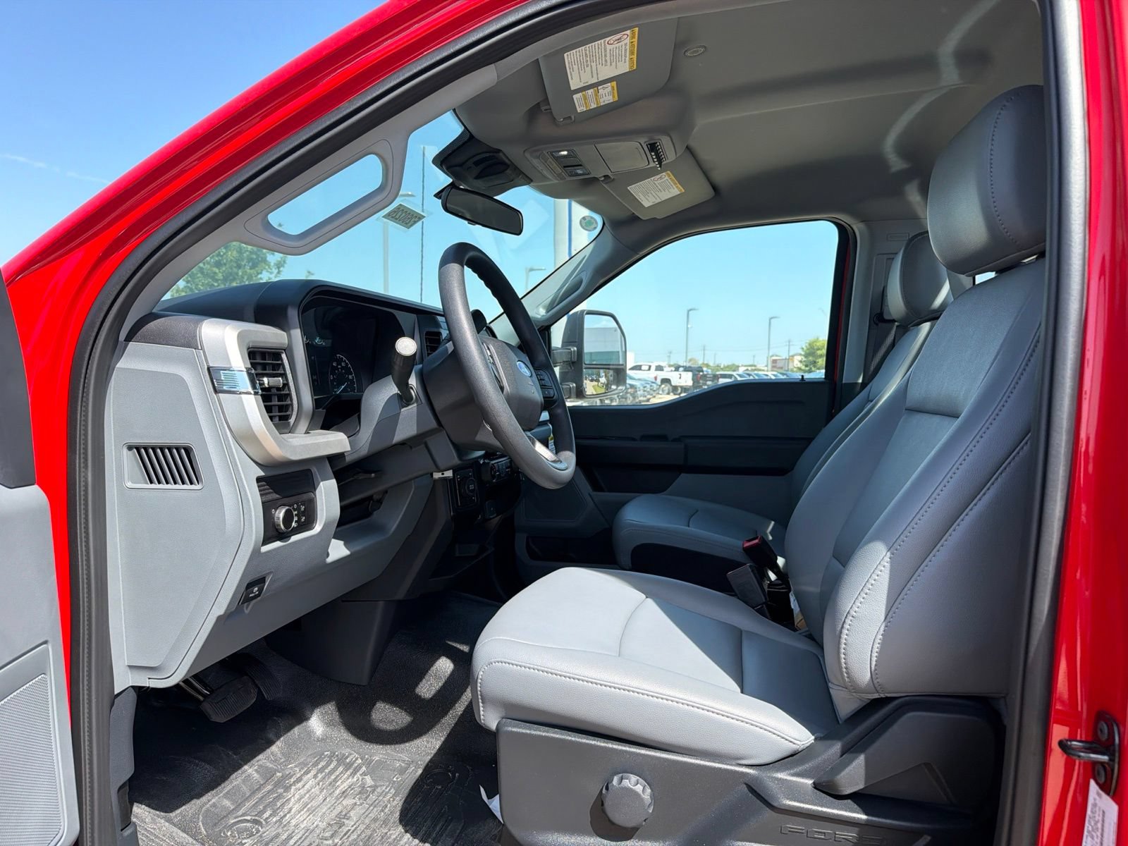 New 2026 Ford F550 4x4 Regular Cab Super Duty image 11