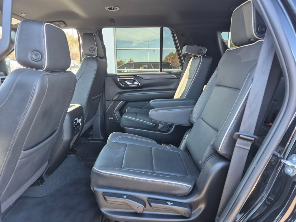 Used 2024 GMC Yukon Denali RWD image 21