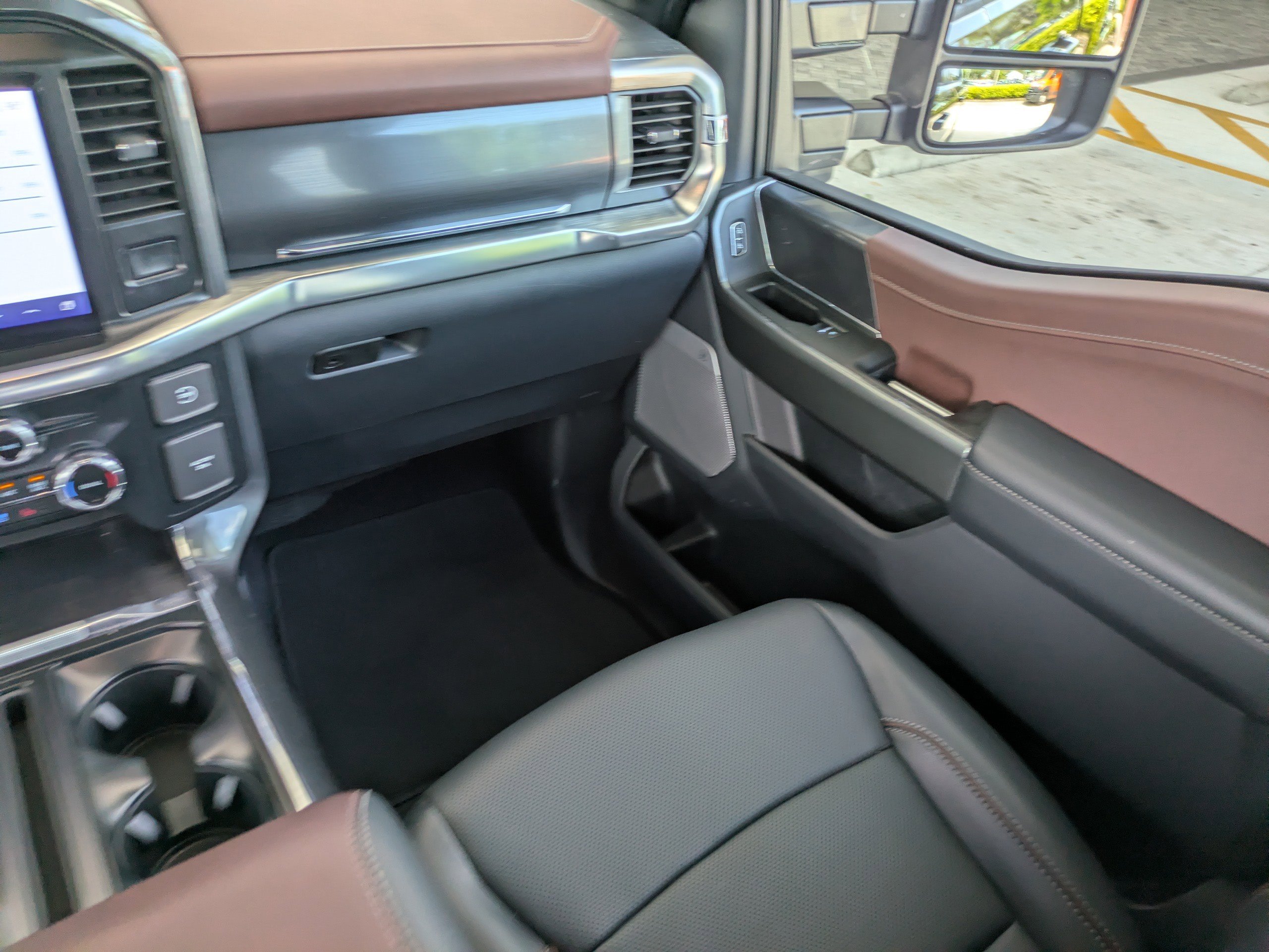 Certified 2023 Ford F150 Lariat AWD/4WD image 17