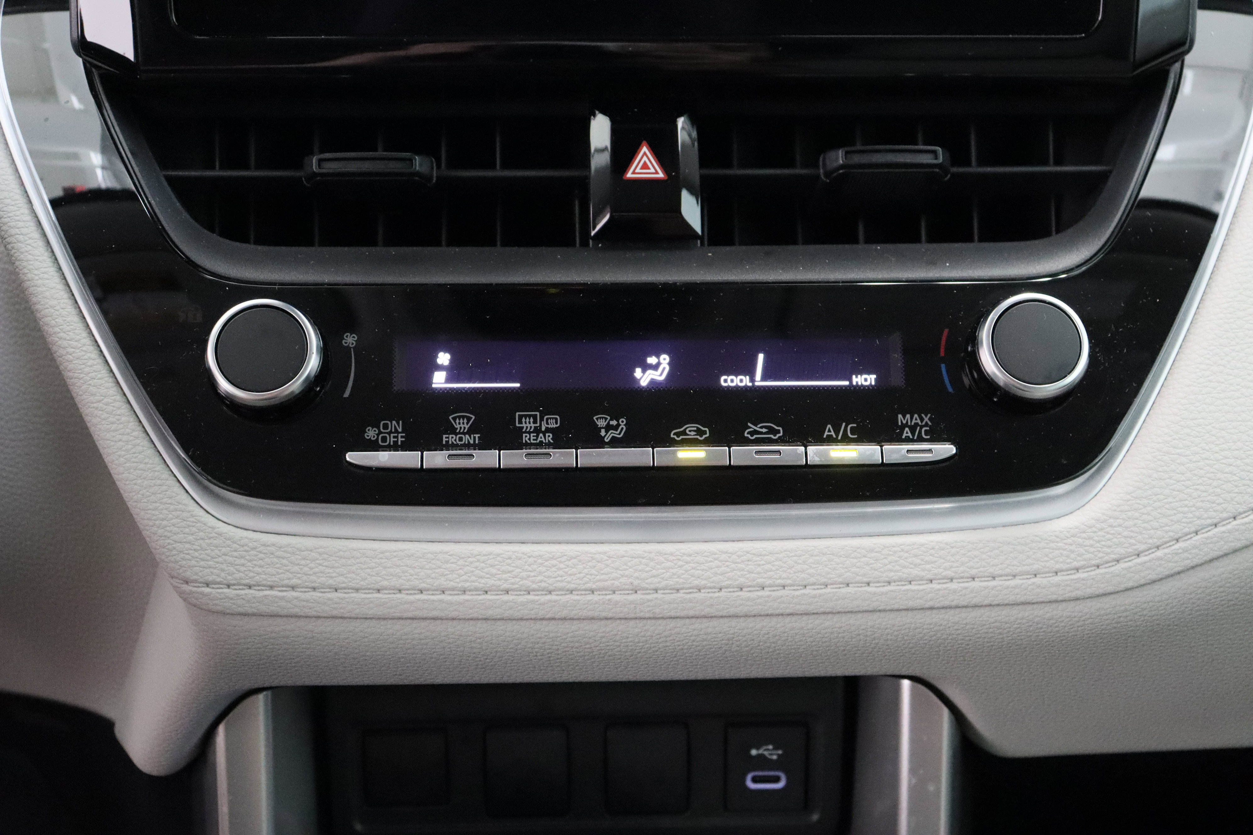 Certified 2023 Toyota Corolla Cross L image 18