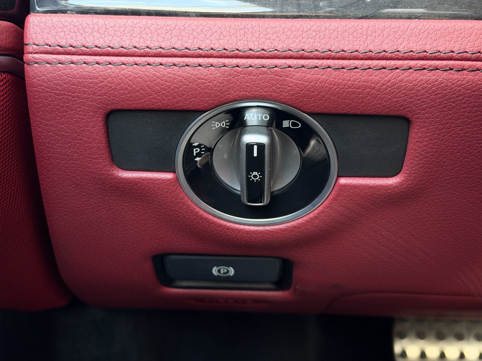 Used 2013 Mercedes-Benz SL 63 AMG image 19