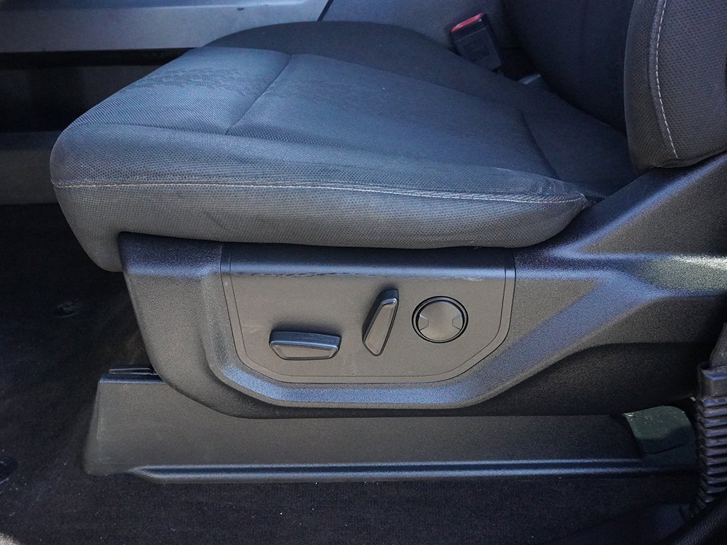 Used 2019 Ford F150 XLT w/ Equipment Group 302A Luxury image 26