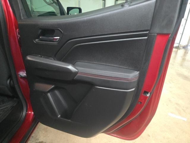 Used 2024 Chevrolet Colorado Z71 w/ Z71 Convenience Package 2 AWD/4WD image 7