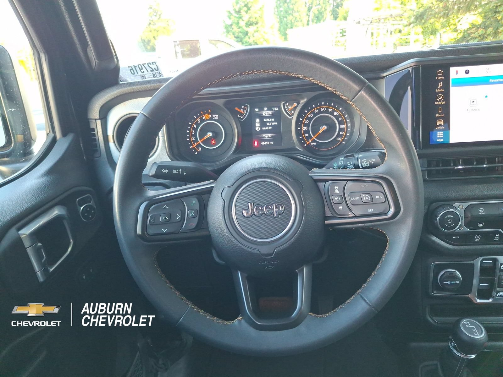 Used 2024 Jeep Wrangler Unlimited Sport AWD/4WD image 10