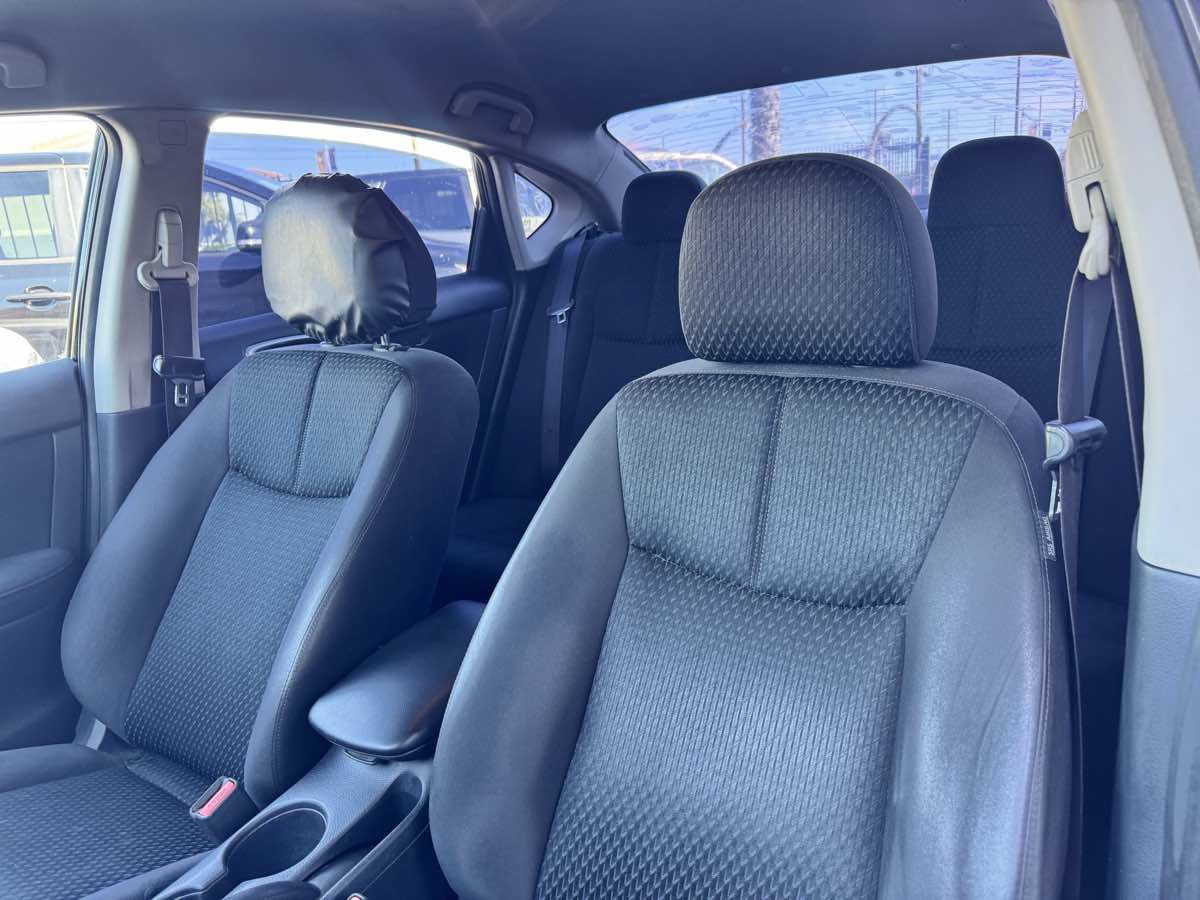 Used 2014 Nissan Sentra SR w/ Protection Package FWD image 35