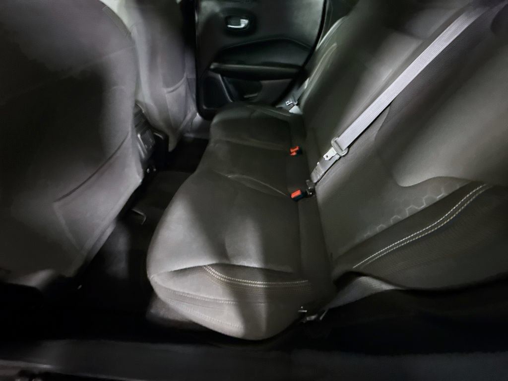 Used 2017 Jeep Compass Sport FWD image 26