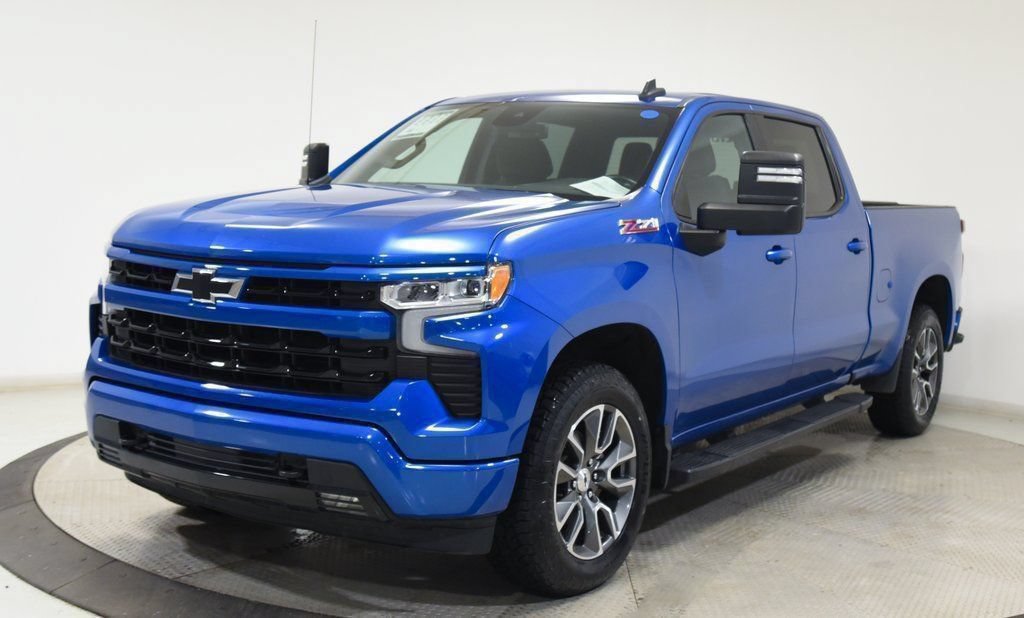 Used 2022 Chevrolet Silverado 1500 RST AWD/4WD image 21