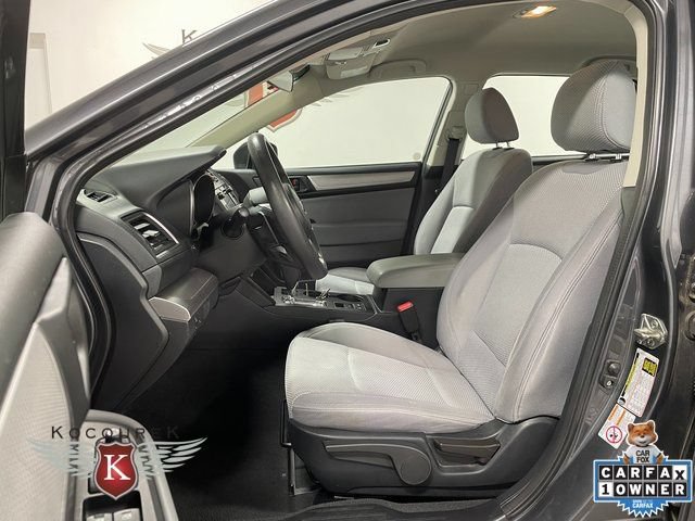 Used 2019 Subaru Outback 2.5i AWD/4WD image 12