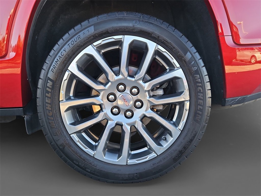 Used 2023 GMC Acadia Denali w/ Trailering Package image 8