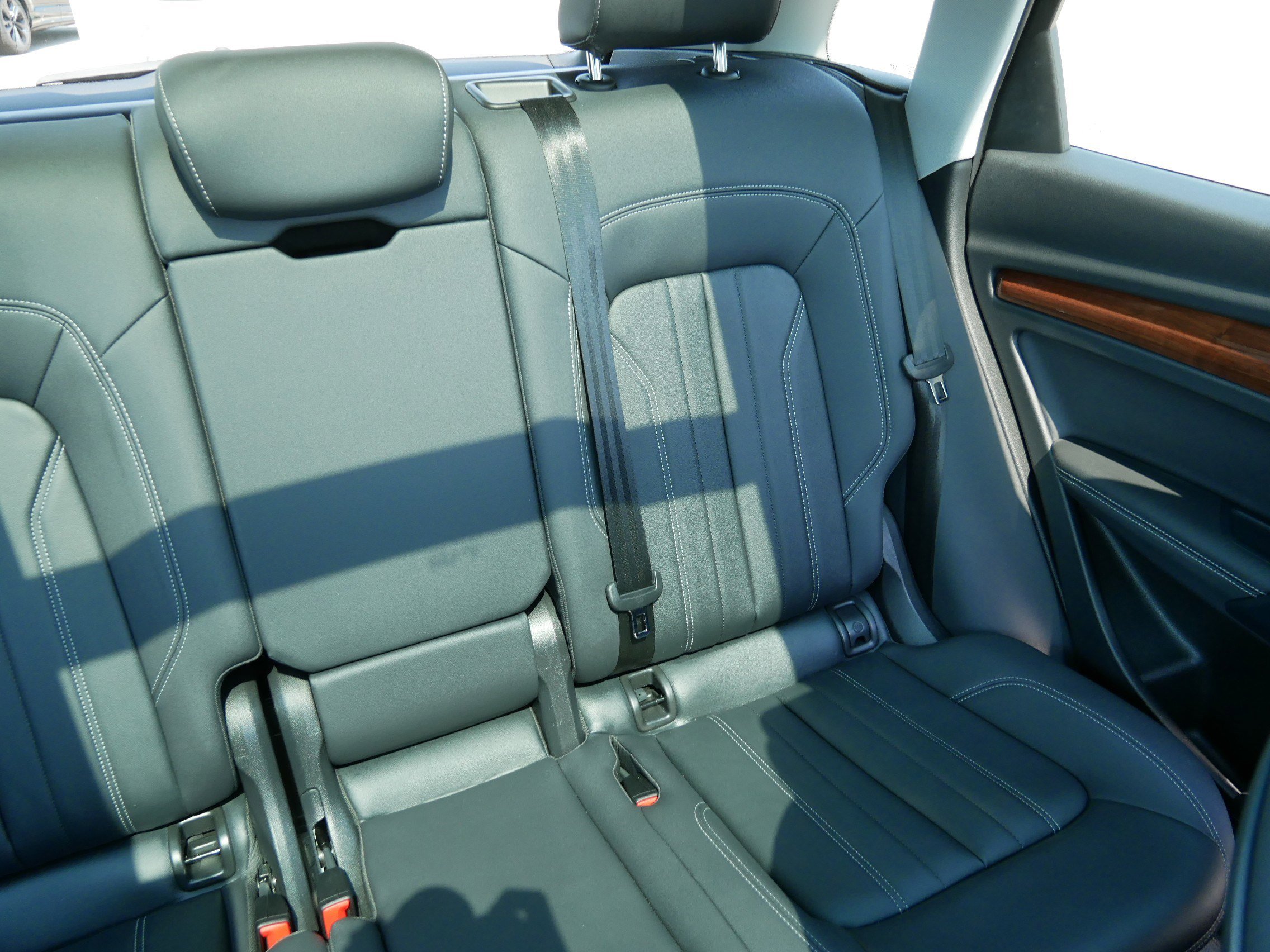 Used 2022 Audi Q5 2.0T Premium Plus w/ Premium Plus Package image 14