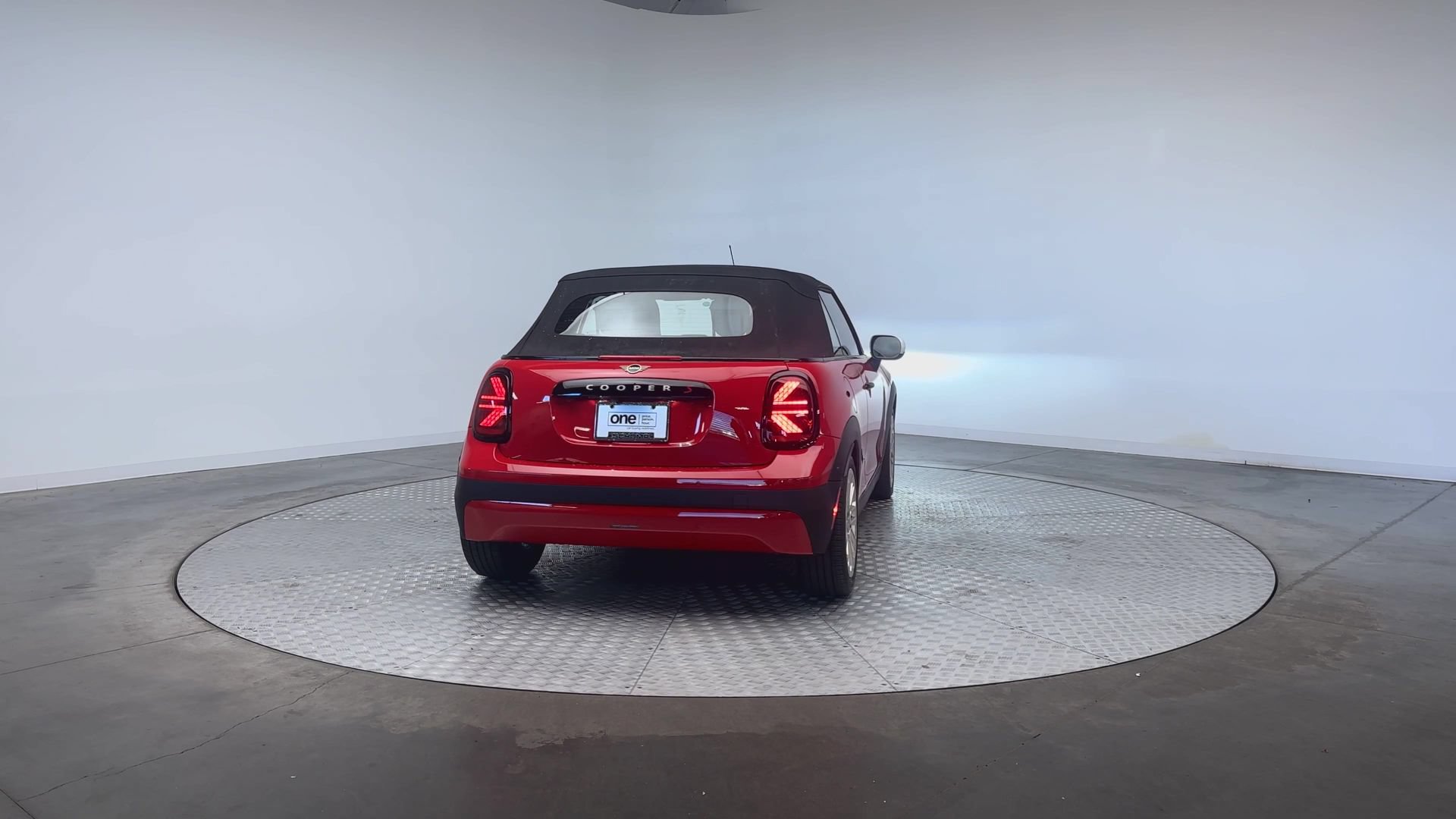 Used 2026 MINI Cooper S FWD image 7