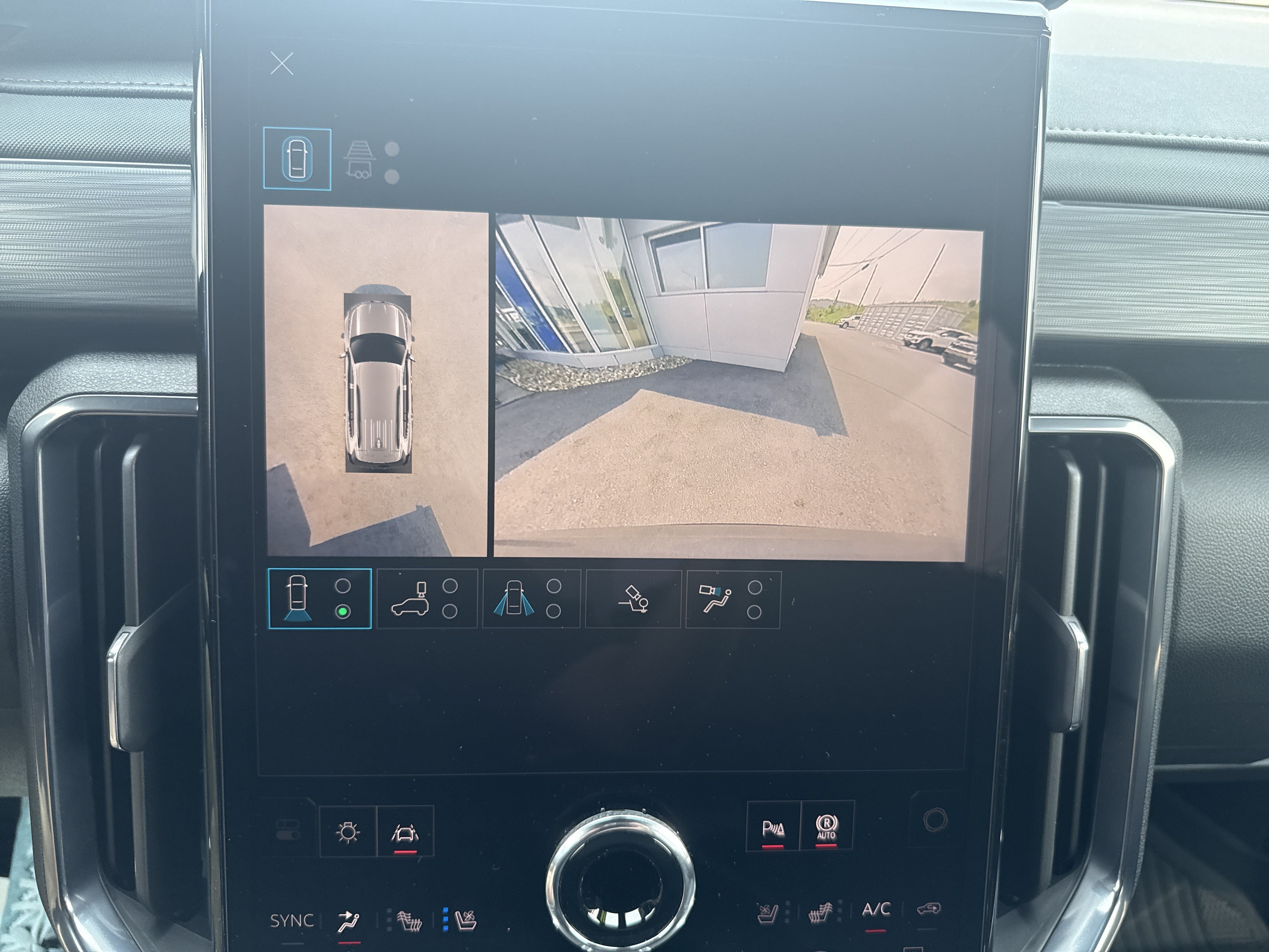 New 2027 GMC Acadia AT4 w/ AT4 Reserve Package AWD/4WD image 26