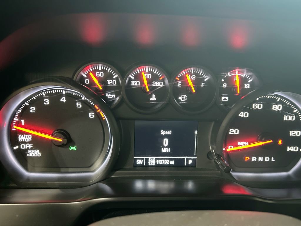 Used 2020 Chevrolet Silverado 1500 Custom w/ Custom Value Package image 14