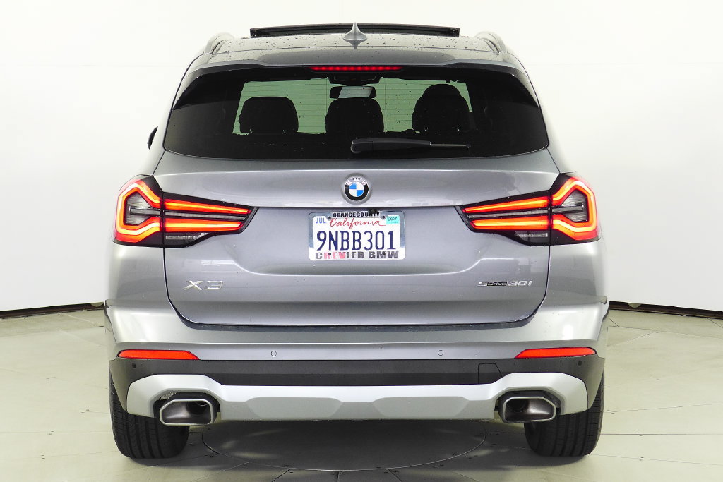 Used 2024 BMW X3 sDrive30i w/ Premium Package RWD image 8