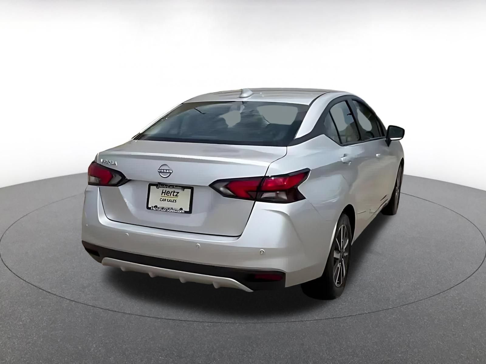Used 2025 Nissan Versa SV FWD image 15