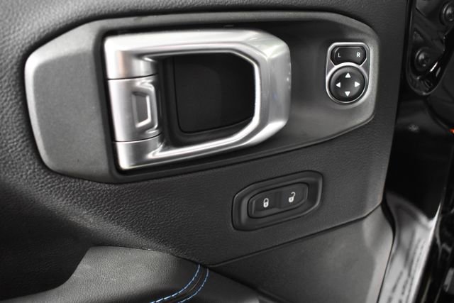 Used 2024 Jeep Wrangler High Altitude AWD/4WD image 8
