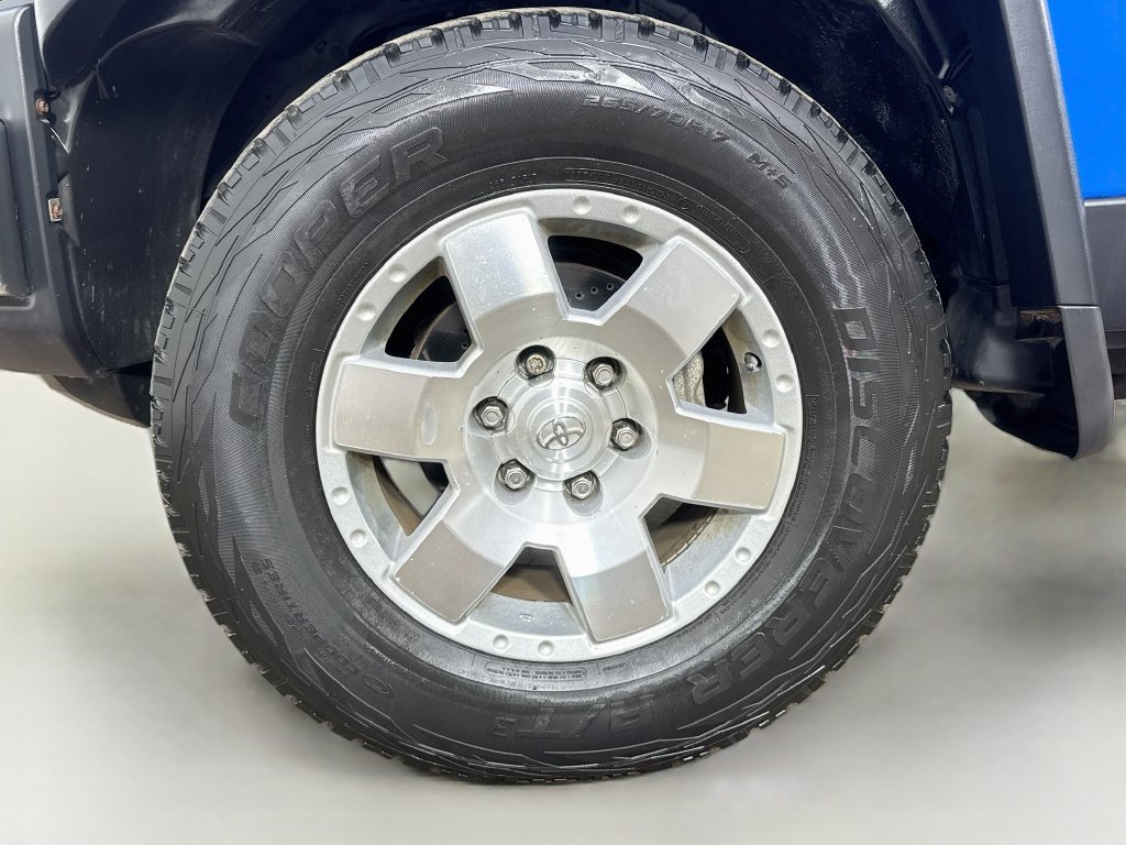 Used 2007 Toyota FJ Cruiser 4WD w/ Upgrade Pkg 2 image 33