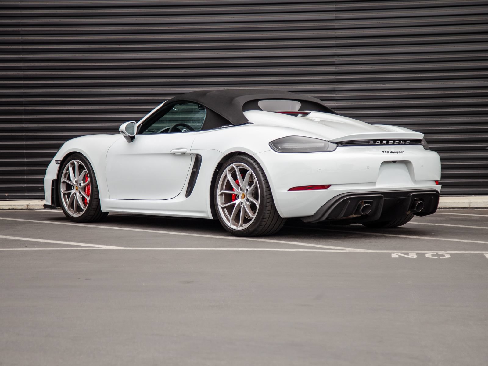 Certified 2021 Porsche 718 Boxster Spyder RWD image 3