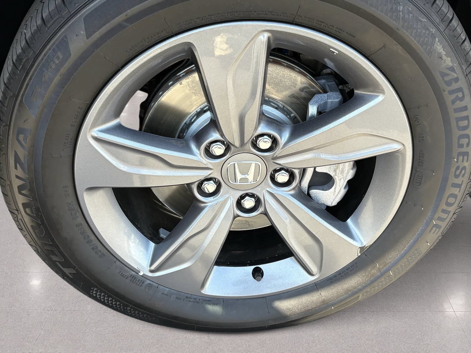 Certified 2024 Honda Odyssey EX image 11