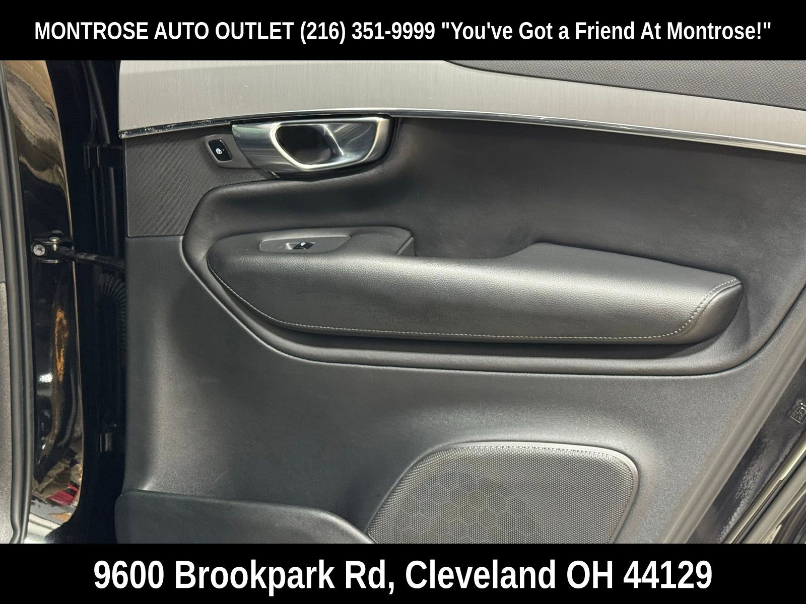 Used 2022 Volvo XC90 T5 Momentum image 44