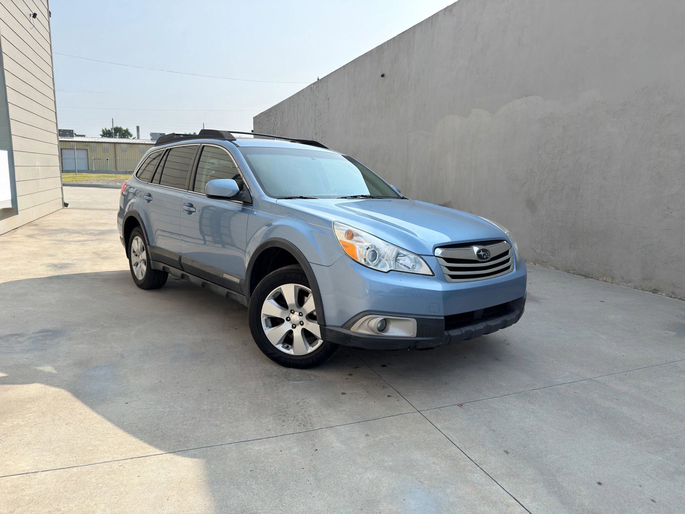 Used 2012 Subaru Outback 2.5i Premium image 1