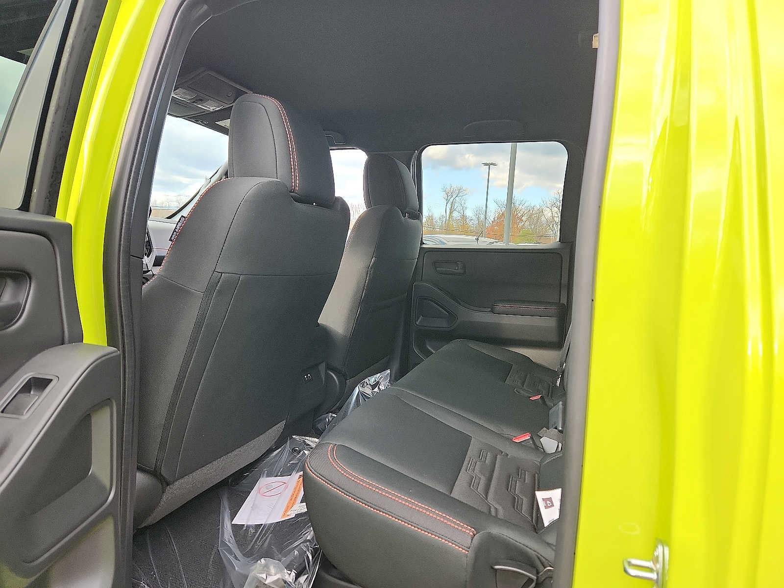 New 2026 Nissan Frontier PRO-4X w/ Tow Package AWD/4WD image 10
