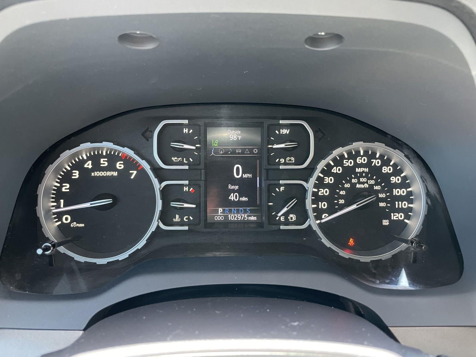 Used 2020 Toyota Tundra SR5 w/ SR5 Upgrade Package AWD/4WD image 22