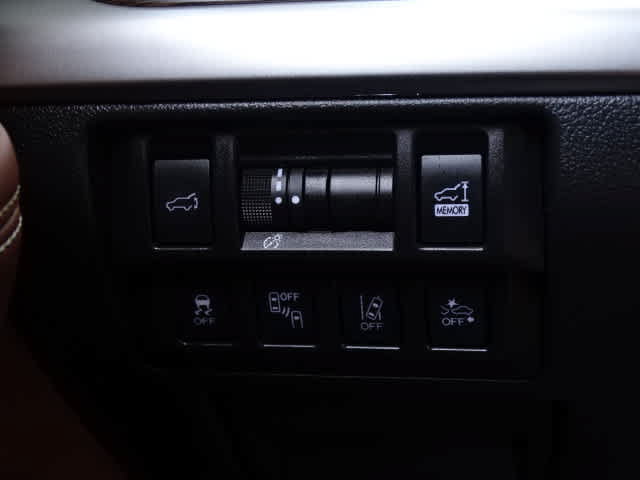 Used 2019 Subaru Outback 3.6R Touring w/ Popular Package #3A AWD/4WD image 39