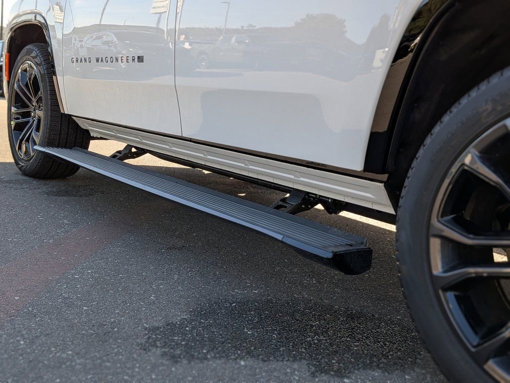 New 2026 Jeep Grand Wagoneer Summit image 43