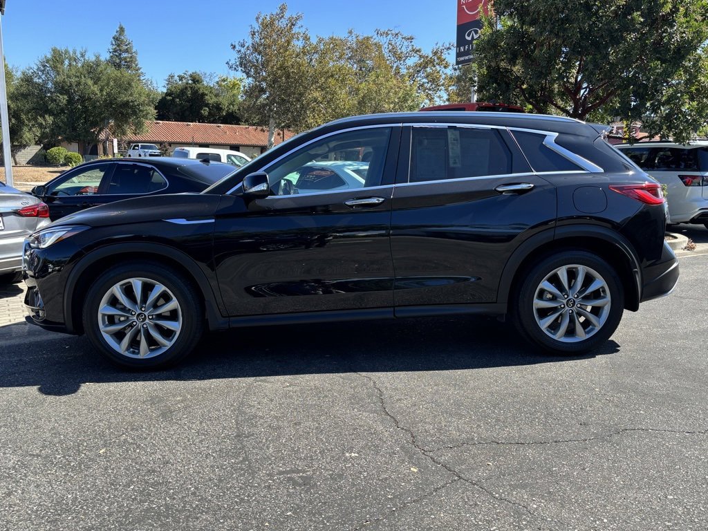 Used 2022 INFINITI QX50 Luxe image 11