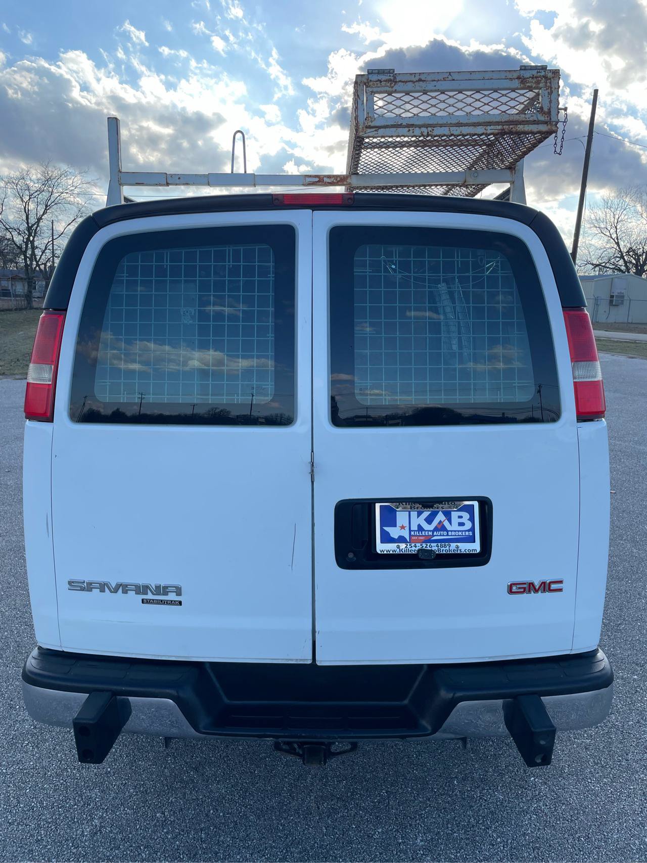Used 2014 GMC Savana 2500 RWD image 5