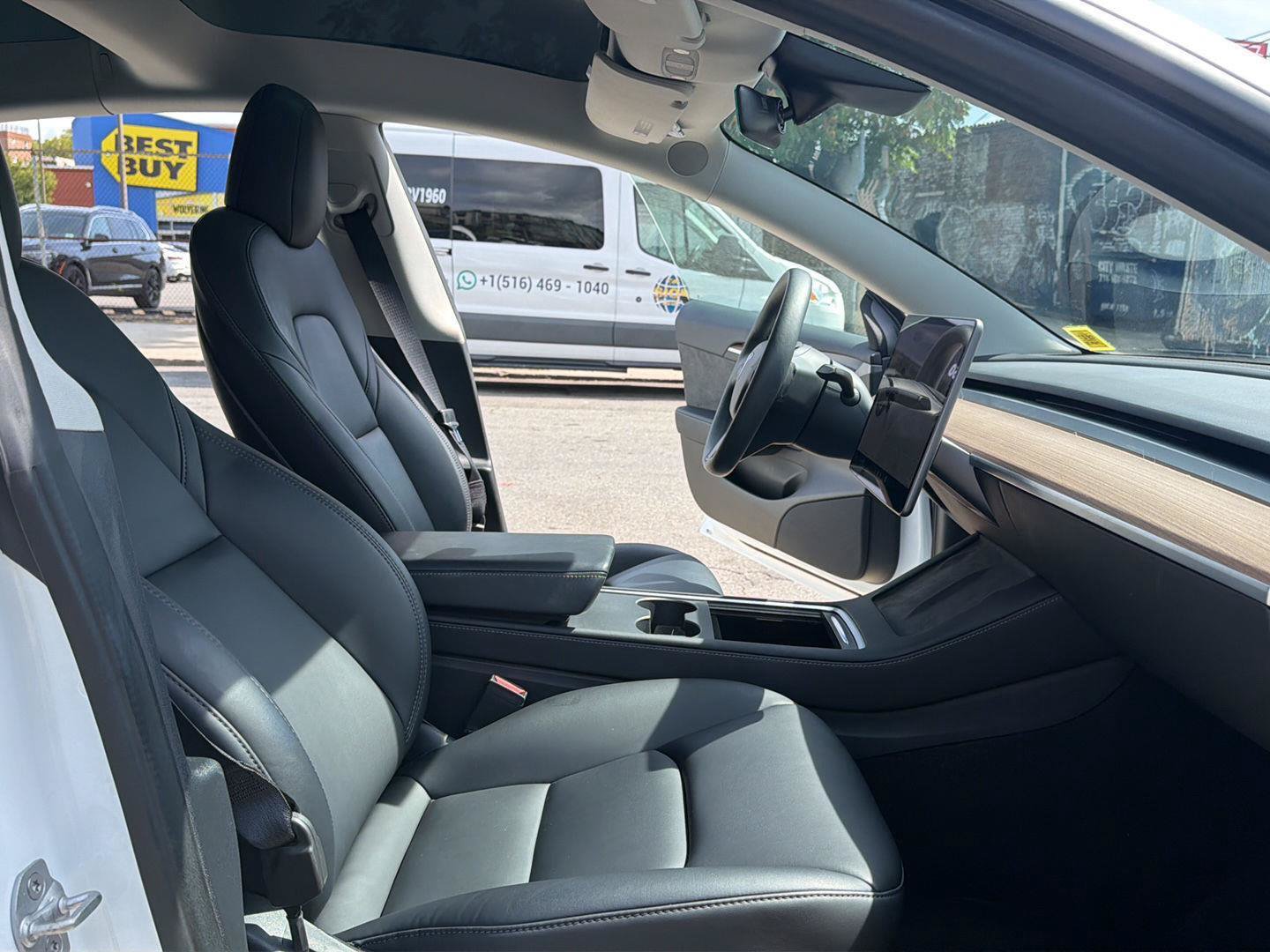 Used 2022 Tesla Model 3 Long Range AWD/4WD image 11