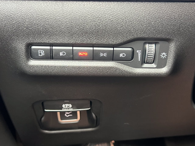 New 2026 Jeep Cherokee Overland AWD/4WD image 17
