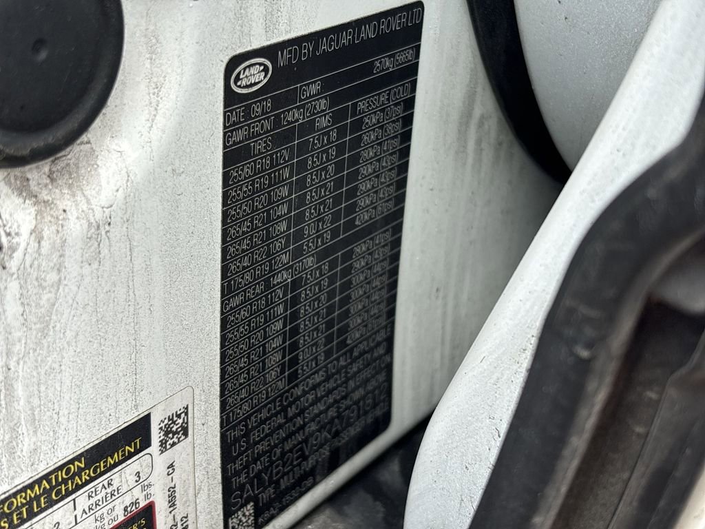 Used 2019 Land Rover Range Rover Velar S image 15