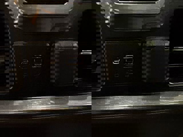 Used 2019 GMC Sierra 1500 SLT w/ SLT Premium Plus Package image 28