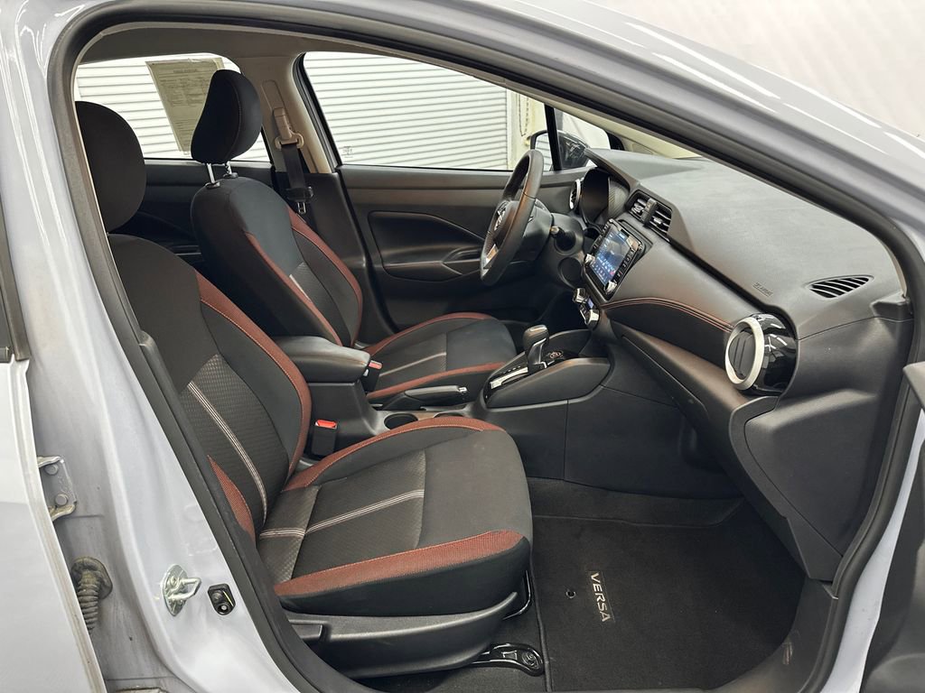 Used 2023 Nissan Versa SR w/ Trunk Package image 13