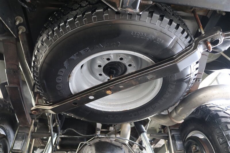 Used 1996 Ford F250 4x4 Regular Cab image 32