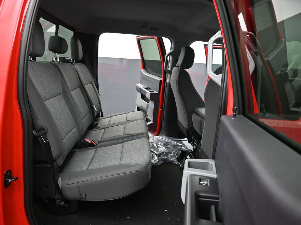 New 2026 Ford F350 4x4 Crew Cab Super Duty image 16