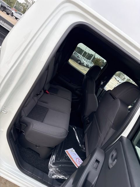 New 2026 Nissan Frontier SV image 11