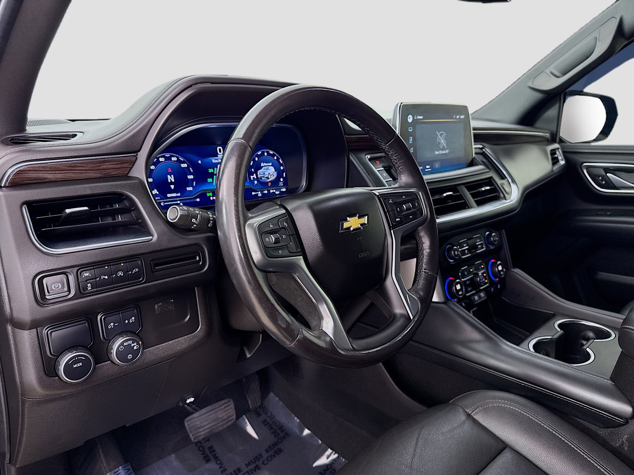 Used 2022 Chevrolet Suburban LT image 9