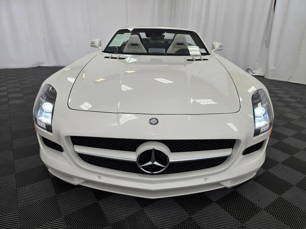 Used 2012 Mercedes-Benz SLS AMG Roadster image 61