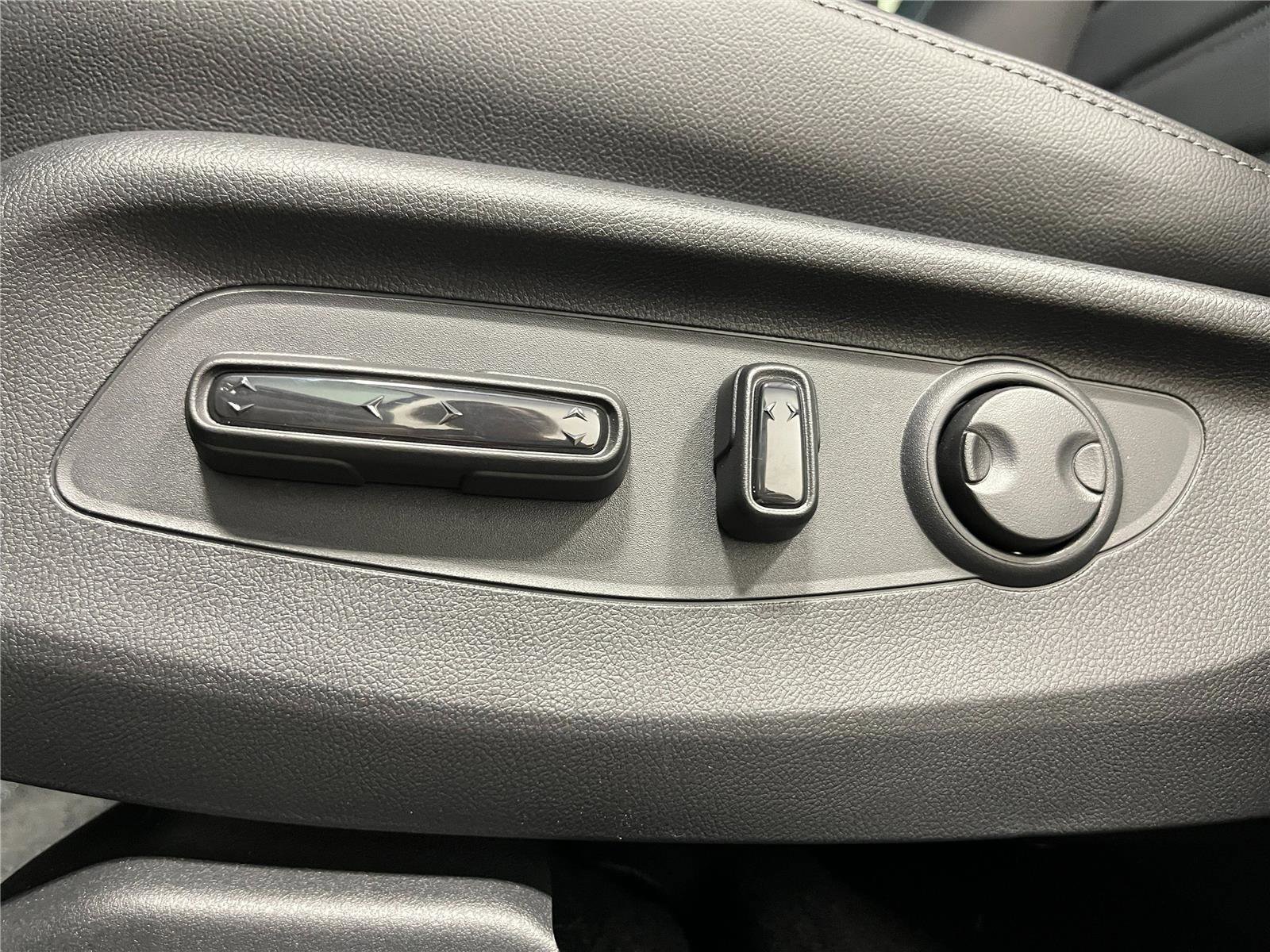 New 2026 Honda CR-V EX-L image 13