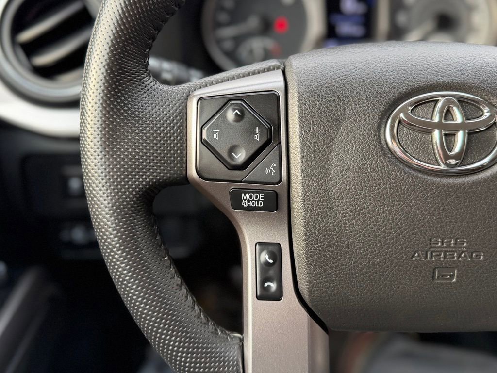 Used 2023 Toyota Tacoma SR5 image 9