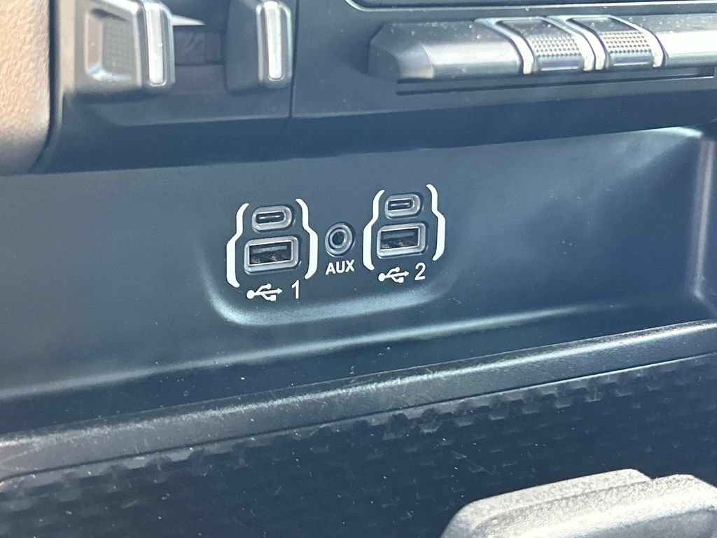 Used 2021 RAM 1500 Laramie w/ Off Road Group AWD/4WD image 28